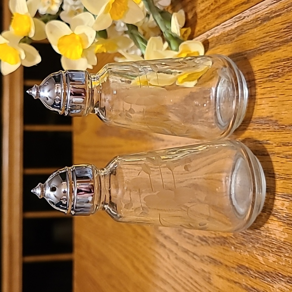 Princess House Heritage Salt & Pepper Shakers
